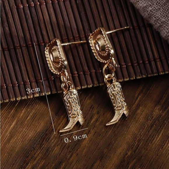Cowboy boot hat earrings gold new - Picture 4 of 4